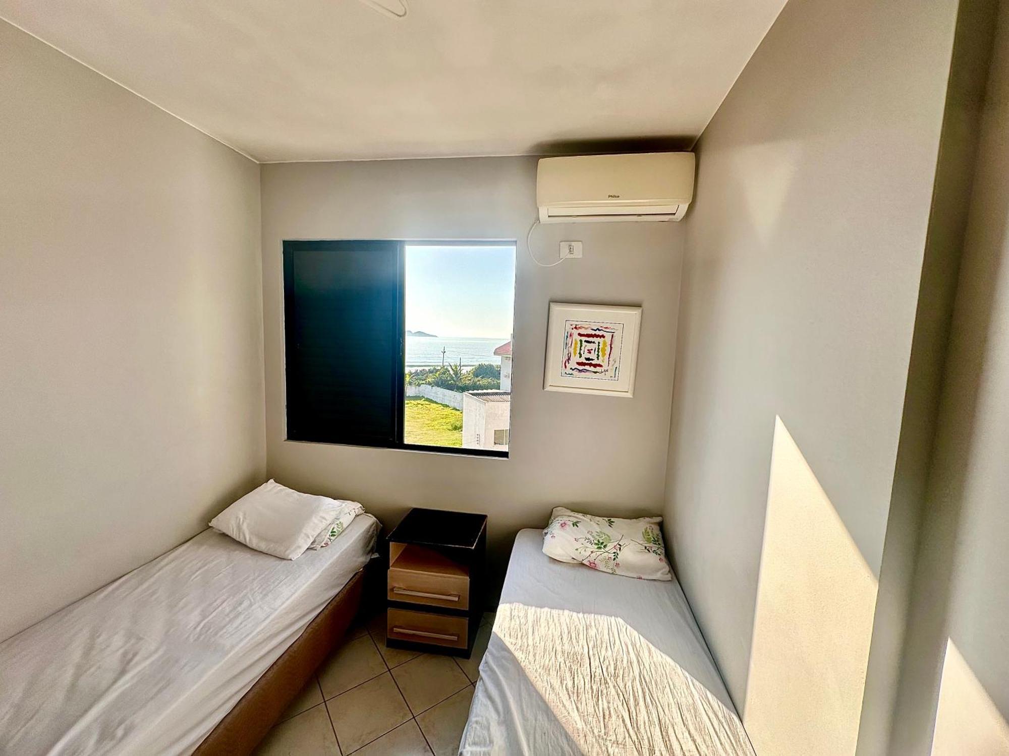 Centrinho, Churrasqueira E Piscina, Familia, Vista Mar Флорианополис Экстерьер фото